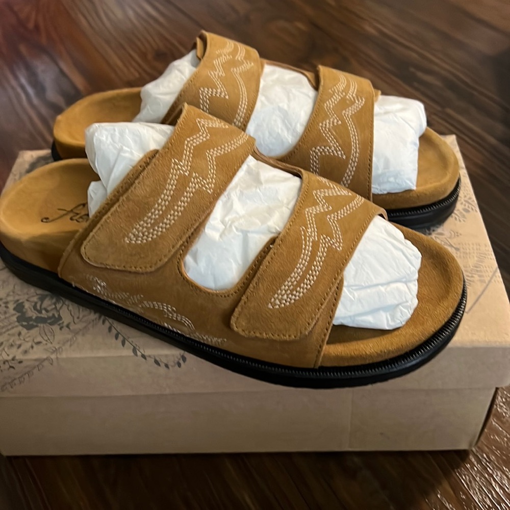 Free People Western Slides Size 10